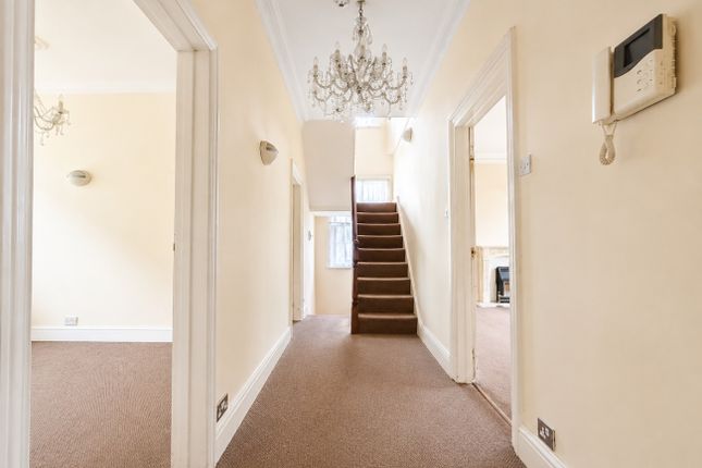 2-bed flat on Rice Lane, Liverpool, £85,000