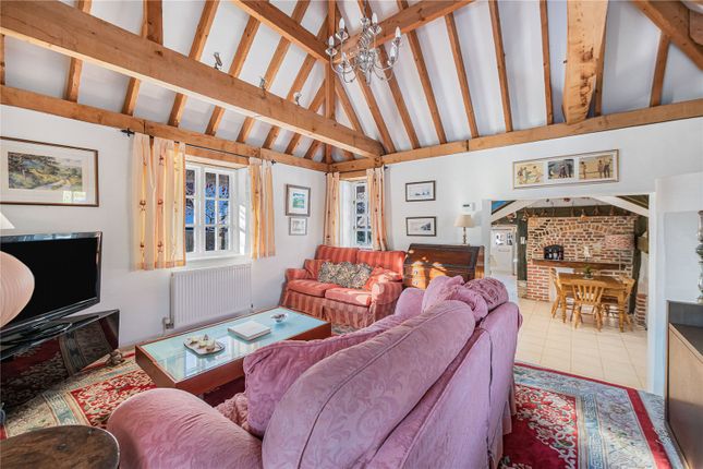 15, Lodge Lane, West Sussex photo 2