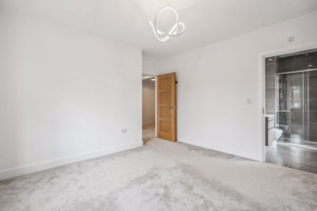 End terrace house to rent in Portland Crescent, Marlow
