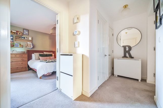 Flat for sale in Curie Lodge, Enfield, London