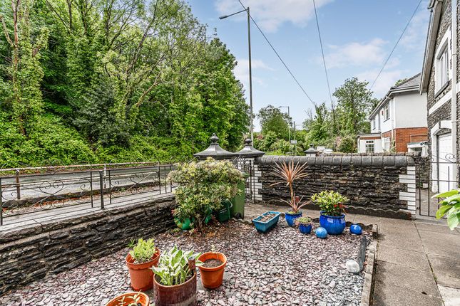 23 Merthyr Road, Pontypridd photo 2