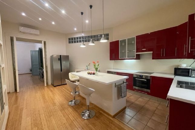 Apartment for sale in Belgrad Rakpart, Budapest, Hungary