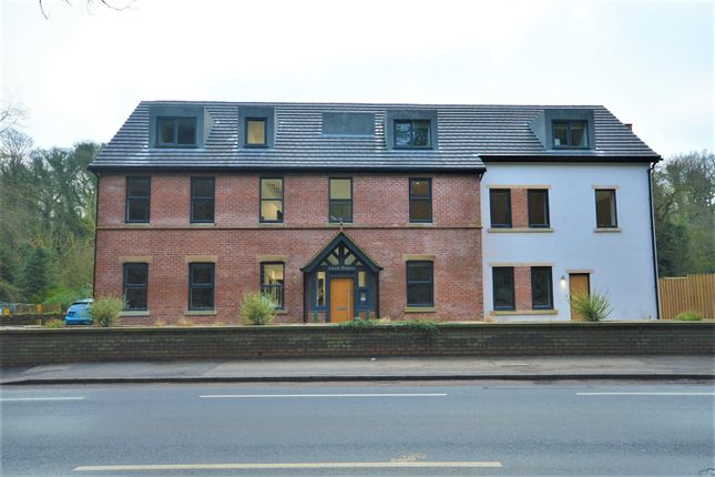 Thumbnail Flat to rent in Buxton Road West, Disley, Stockport