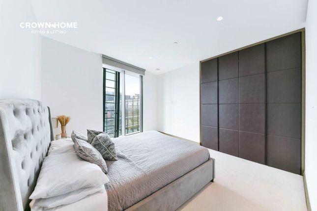 Flat for sale in One Blackfriars, Blackfriars, London