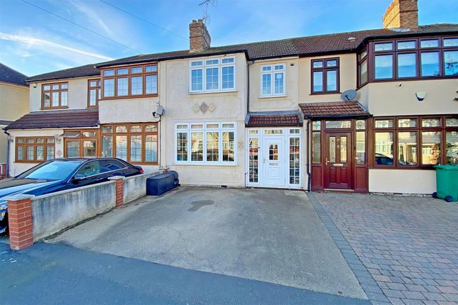 Thumbnail Terraced house for sale in Shelley Avenue, Hornchurch