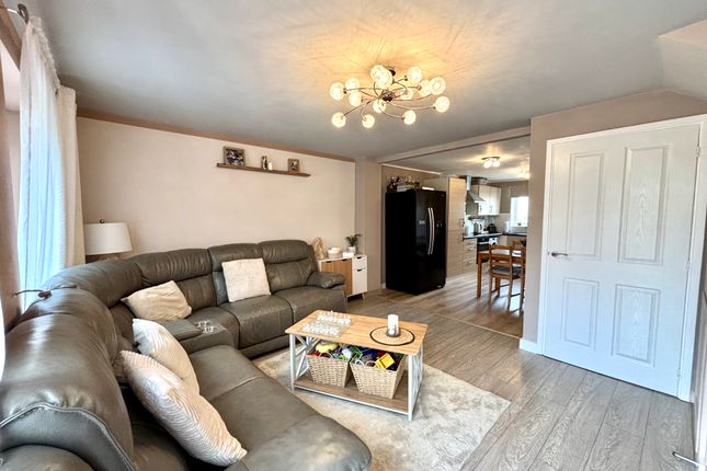 95, Ranelagh Avenue, Bradford photo 4