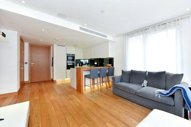 Flat for sale in Courthouse, Horseferry Road, London