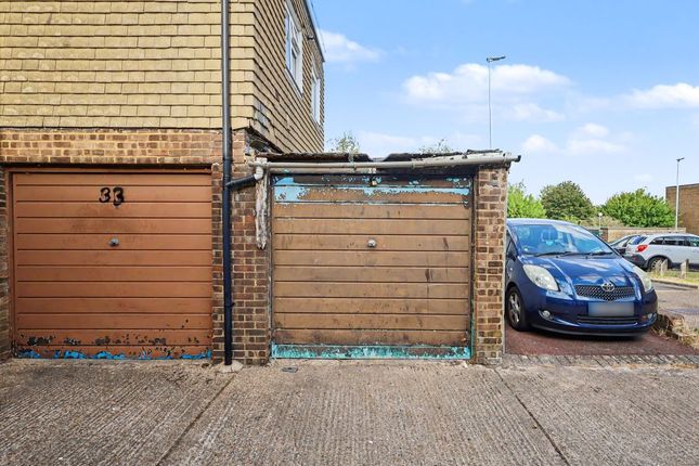 Studio parking on Garage at 32, Brussels Way, Luton, £11,000