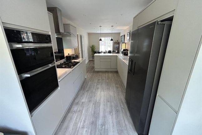 20, Leapgate Avenue, Stourport-On-Severn photo 5