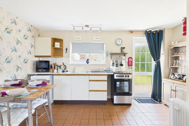 7 Penhalt Cottages, Penstowe Holiday Village, Bude photo 4