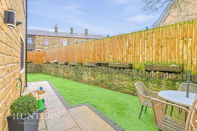 11, Millfold, Rochdale photo 4