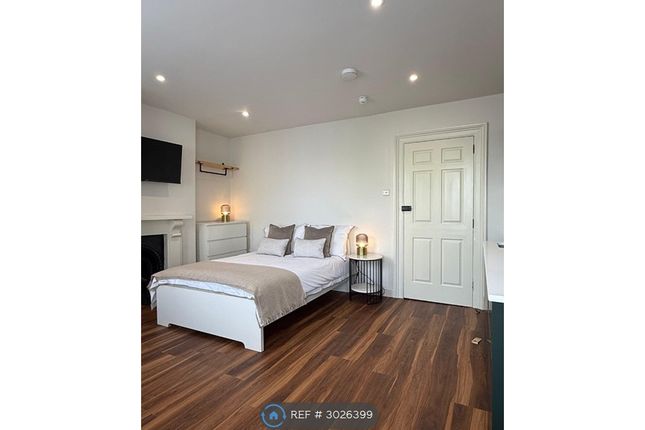 Flat, St Pauls Road, Cheltenham photo 3