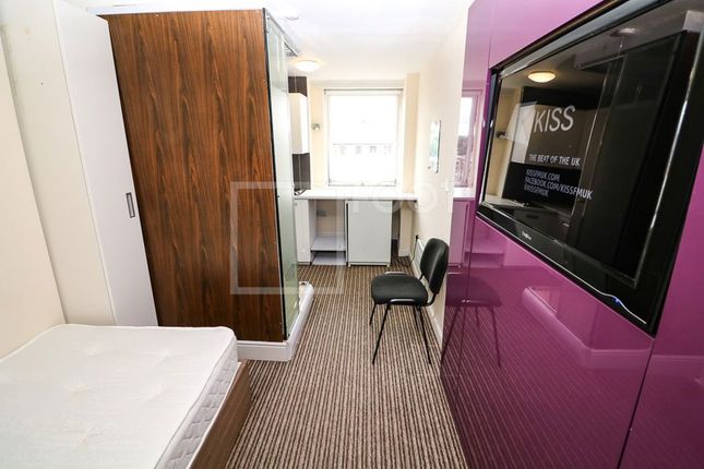 Room 601 Sunbridge Halls 178, Sunbridge Road, Bradford photo 5