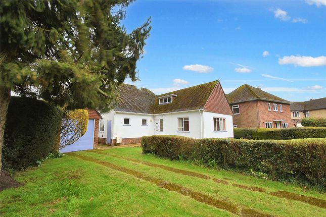 Detached house for sale in Dormer Close, Newbury, Berkshire