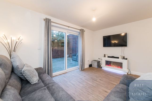 14B Queen Street, Honiton photo 4