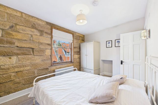 Mariondale Cottage, Albion Road, Whitby photo 3