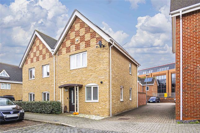 2-bed other on 21, Orchid Drive, Hertfordshire, £385,000
