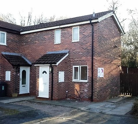 Semi-detached house to rent in Chiswick Close, Runcorn