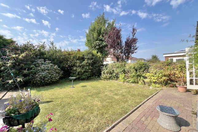 228, Victoria Road West, Cleveleys photo 2