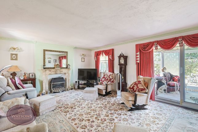 42b, Swingate, Nottingham photo 2