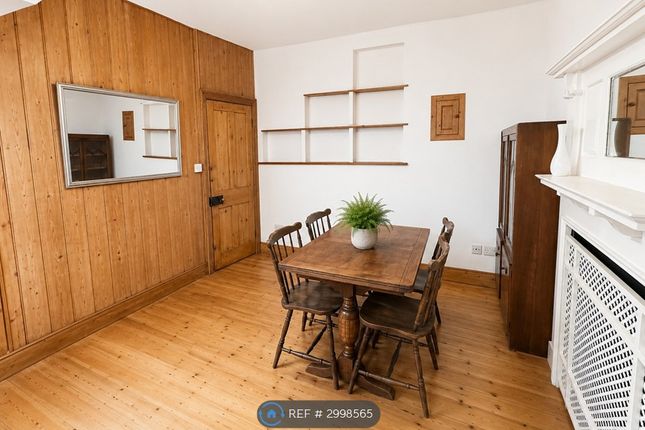 Cranbourne Road, London photo 4