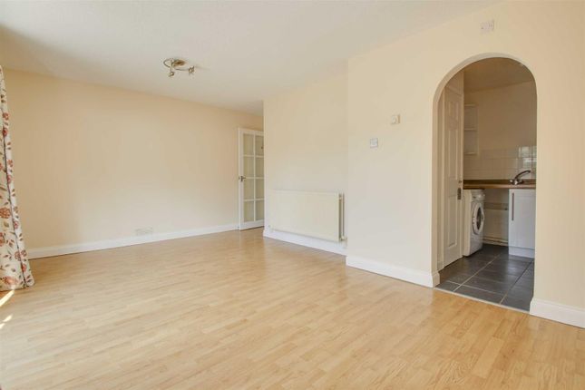 5, Caraway Close, Milton Keynes photo 5