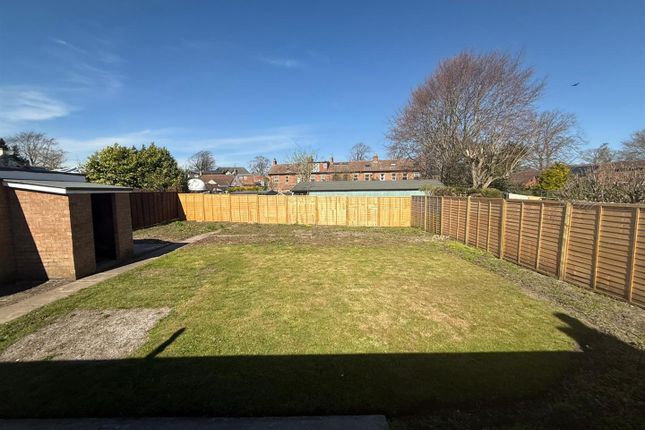 7, Kettle End, Barton, Richmond photo 5