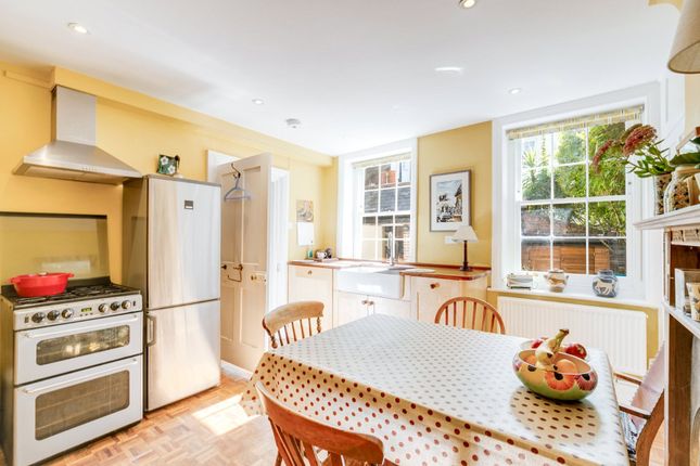 9, Hampstead Square, London photo 3