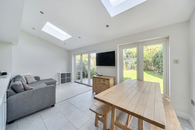 1, Ethelburt Avenue, Southampton photo 4