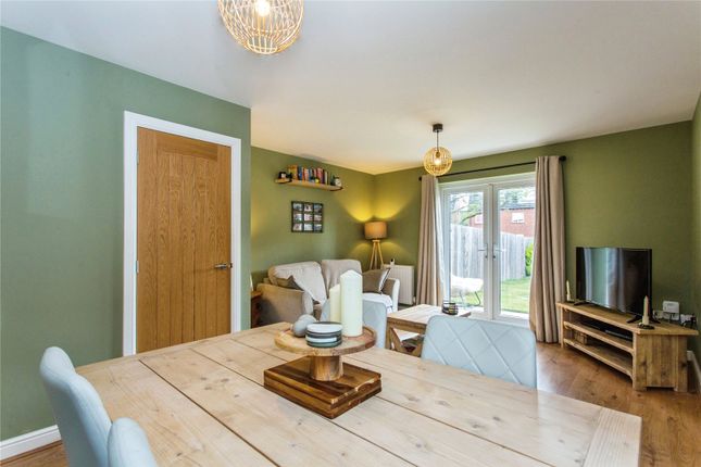 26, Stapleford Close, Lancashire photo 4