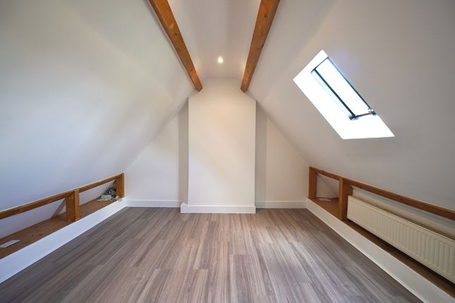 71 Oakwood Road, Oakwood Road, NW11, London photo 4