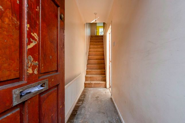 17 Woodland Street, Mountain Ash photo 2