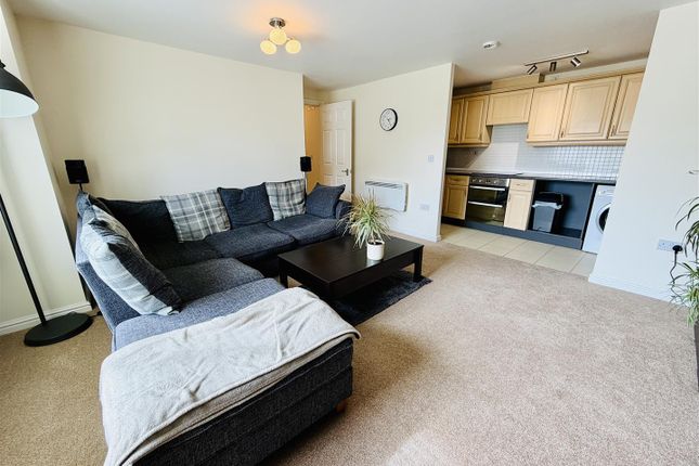 153, Moat Way, Selby photo 3