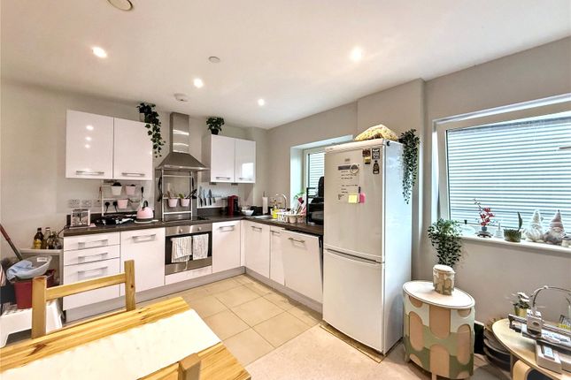 22, Flotilla House, London photo 2