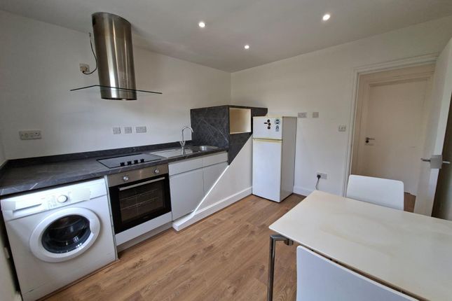 361, Archway Road, London photo 2