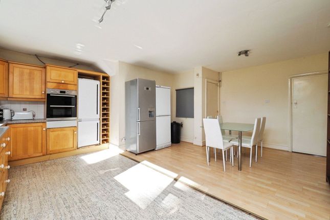 203, Wollaton Road, Nottingham photo 4