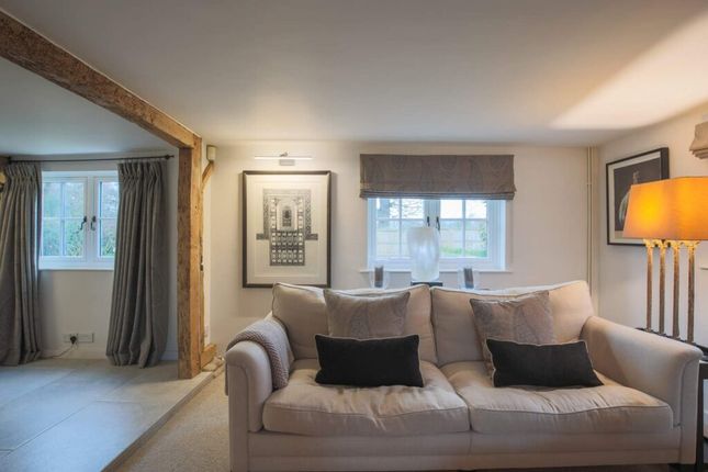 Cottage to rent in Knowle Lane, Cranleigh