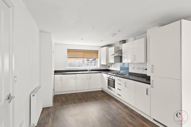 6, Harry Mortimer Way, Sandbach photo 3