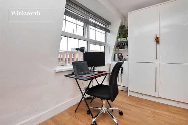 Flat 7, Royal Crest House 22-26,, Upper Mulgrave Road, Sutton photo 3