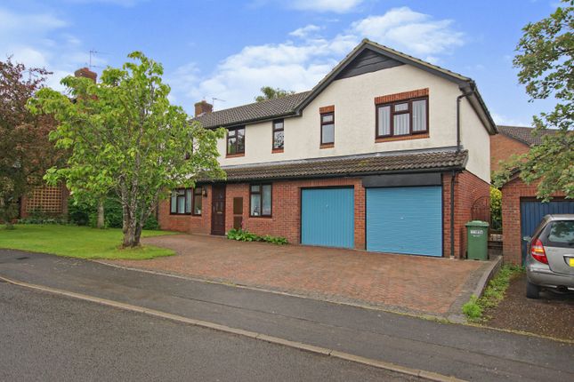Thumbnail Detached house for sale in Touchstone Avenue, Stoke Gifford, Bristol