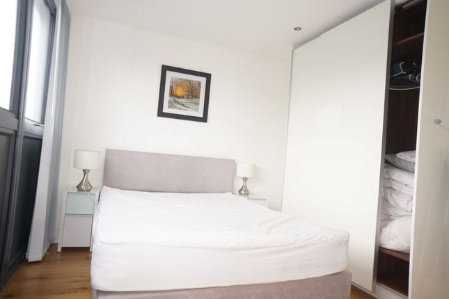 62 Trident House,, Trident House, 76 Station Road, Hayes, Greater London UB3, Hayes photo 3