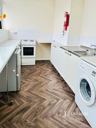 Flat 2, 60, High Street, Great Yarmouth photo 4
