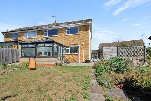 63, John Gray Road, Wellingborough photo 4