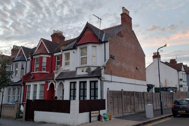 2-bed flat on Ashford Road, LONDON, £230,000