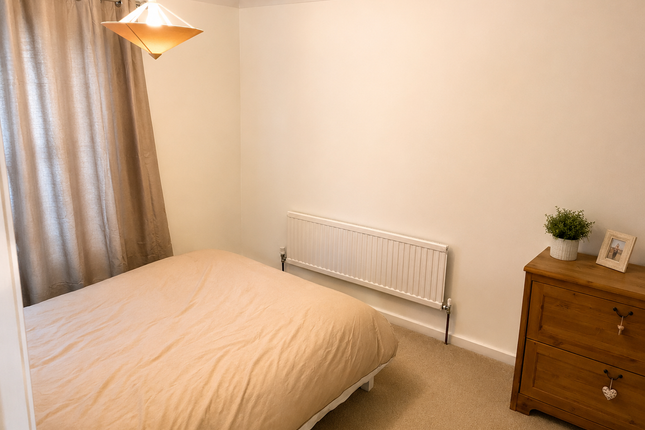 453, Canterbury Way, Stevenage  photo 3