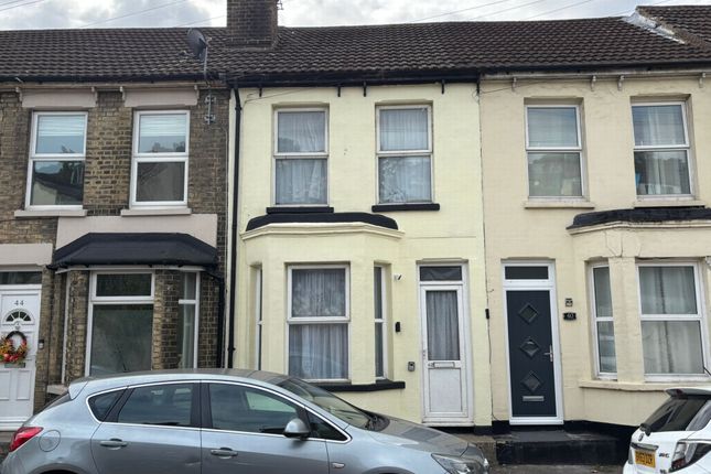 3-bed terraced on 42, Seymour Road, Chatham, £210,000