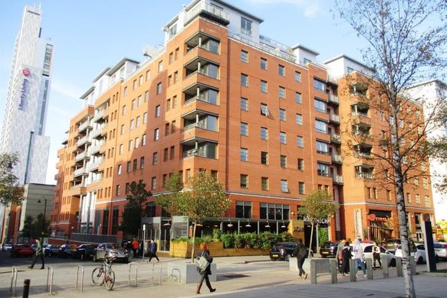 1-bed flat on The Quadrangle, Lower Ormond Street, Manchester, £145,000