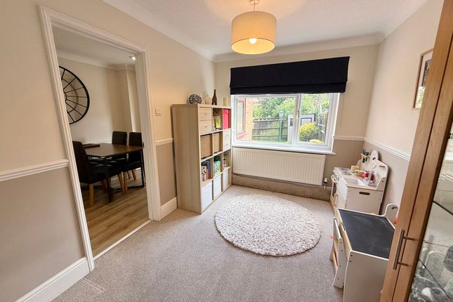 8, North Close, Drayton Parslow photo 4