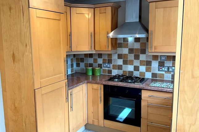 Thumbnail Studio to rent in Llys Newydd, Tir Einon, Llanelli, Carmarthenshire.