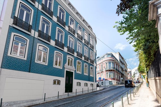 Apartment for sale in Estrela 75, Estrela, Lisbon, Portugal